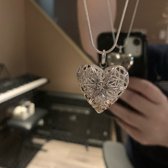 ❤️TRULY STUNNING 18” LOCK AND CHAIN IS MADE WITH AAA+ QUALITY TIBETAN SILVER❤️ - Picture 2 of 12